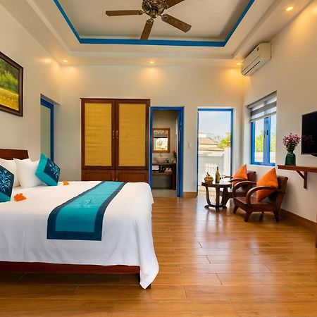 Local Beach Front Villas Tan Thanh Extérieur photo