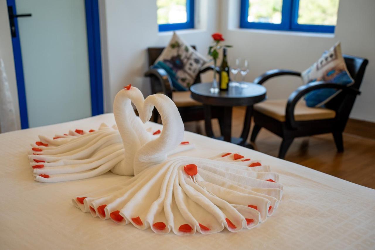 Local Beach Front Villas Tan Thanh Extérieur photo